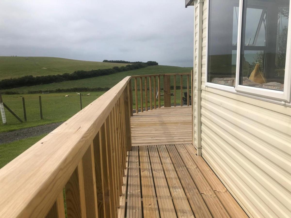 Captivating 2-Bed Static Caravan In Holyhead Llanfachraeth Zewnętrze zdjęcie
